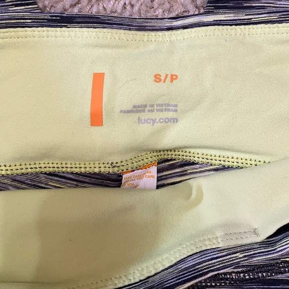 Lucy Capri Pants - Picture 3 of 3